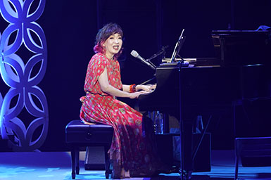 清水ミチコ